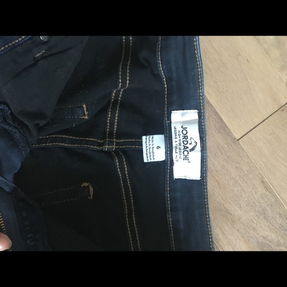 Blue Jordache jeans - Picture 2 of 3